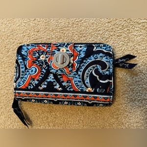 Barely used Vera Bradley wallet
